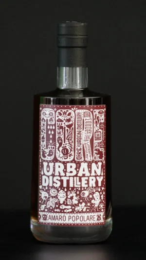 Bottiglia di Amaro Popolare di CORE Distillery